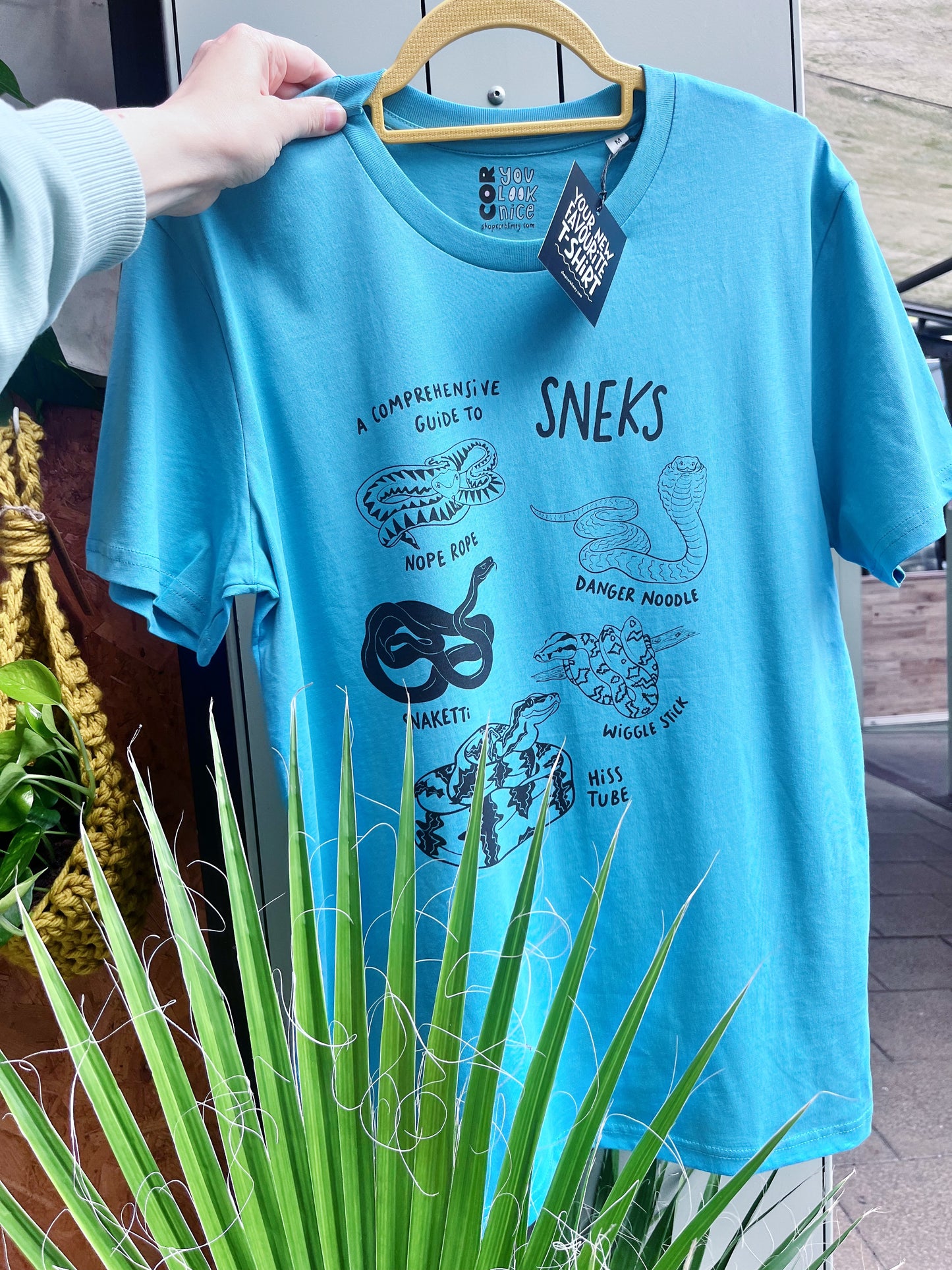 SNEKS T-SHIRT