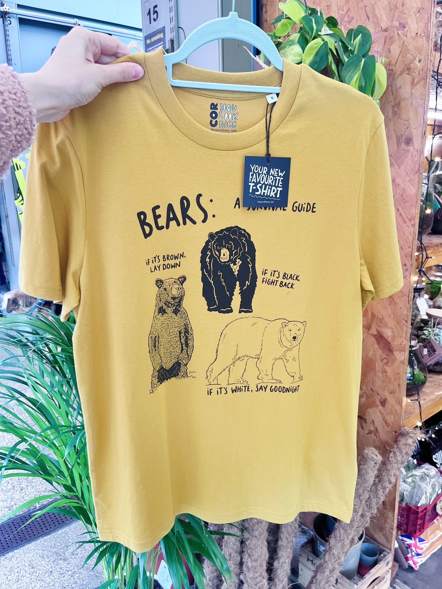 BEAR SURVIVAL GUIDE T-SHIRT